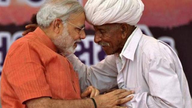 Modi With Farmer Modi With Farmer